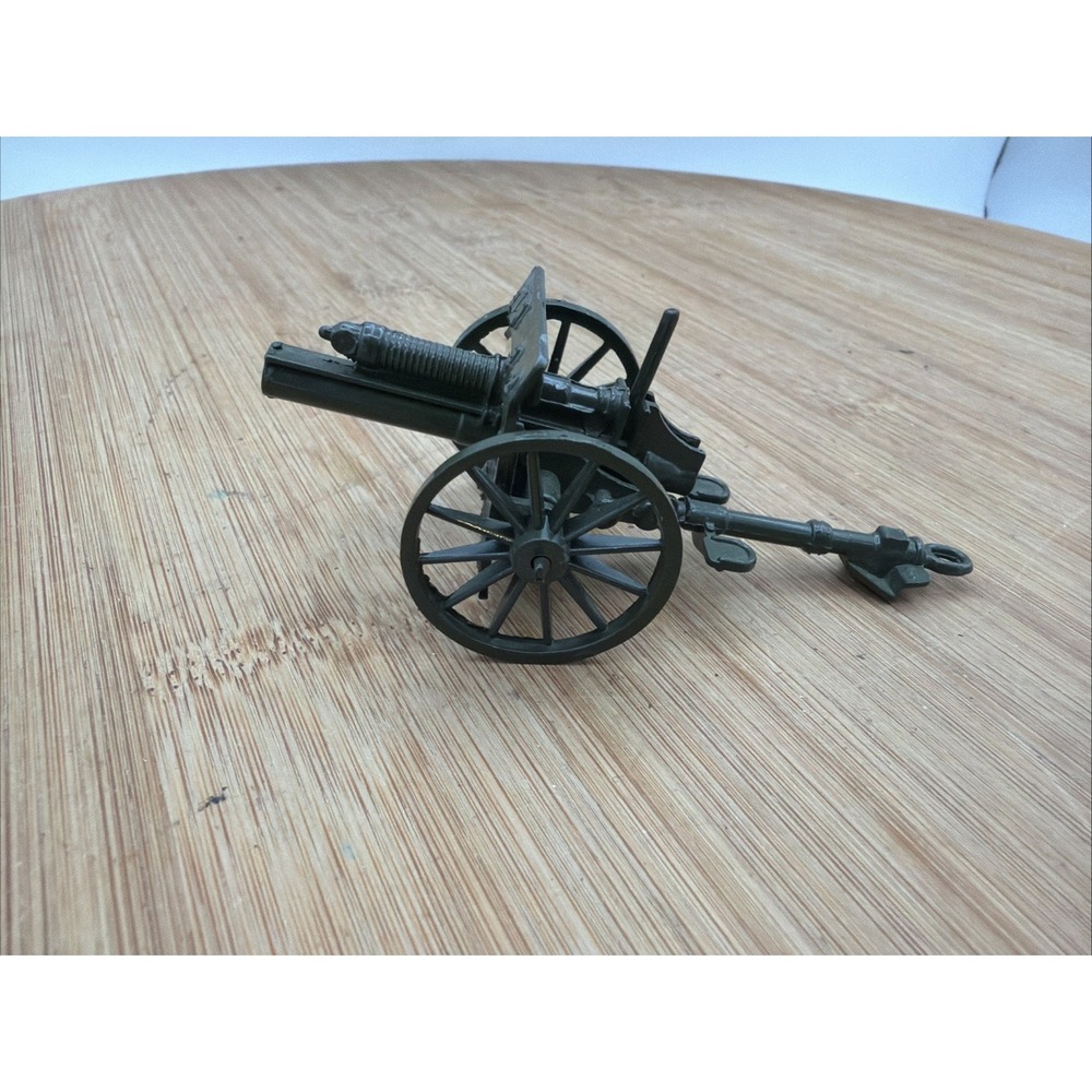 CRESCENT TOY CO. NO.1249 VINTAGE BRITISH WWI 18 POUNDER FIELD GUN